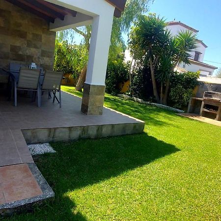 Chalet La Huerta 2 Amplios Jardines Barbacoa Y Wifi كونيل ذي لا فرونتيرا المظهر الخارجي الصورة