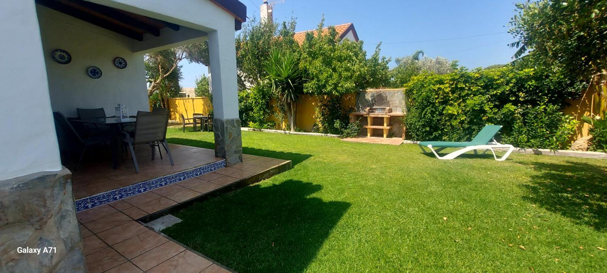Chalet La Huerta 2 Amplios Jardines Barbacoa Y Wifi كونيل ذي لا فرونتيرا المظهر الخارجي الصورة