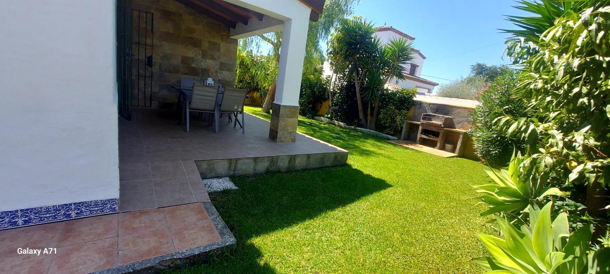 Chalet La Huerta 2 Amplios Jardines Barbacoa Y Wifi كونيل ذي لا فرونتيرا المظهر الخارجي الصورة