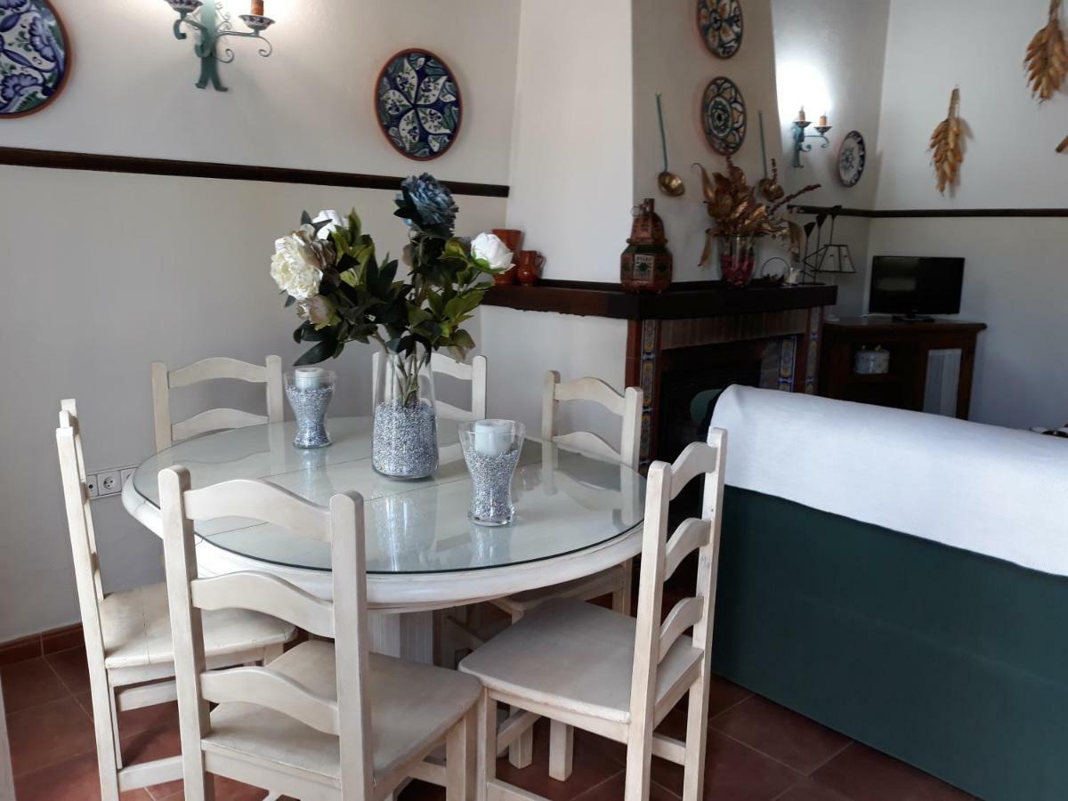 Chalet La Huerta 2 Amplios Jardines Barbacoa Y Wifi كونيل ذي لا فرونتيرا المظهر الخارجي الصورة